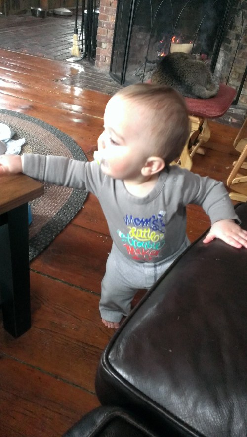 Switching grips to check out the coffee table.